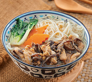 Sesame Oil Ginger Chicken Soup Noodle